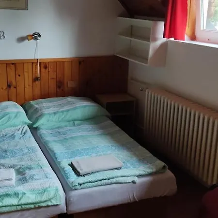 184, Bed And Braekfast 184 3* Stará Lesná