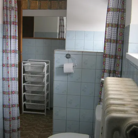 184, Bed And Braekfast 184 3* Stará Lesná