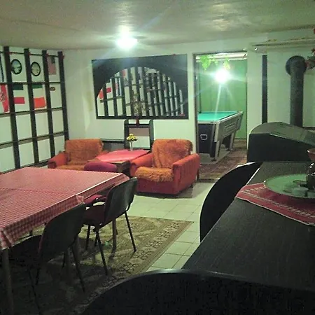 184, Bed And Braekfast 184 Couette-café Stará Lesná