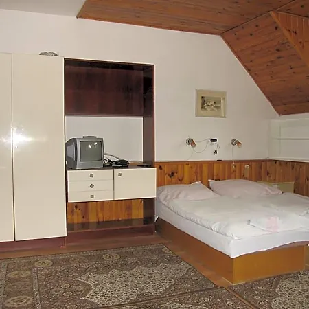 184, Bed And Braekfast 184 Couette-café Stará Lesná