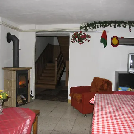 184, Bed And Braekfast 184 Oda ve Kahvaltı Stará Lesná