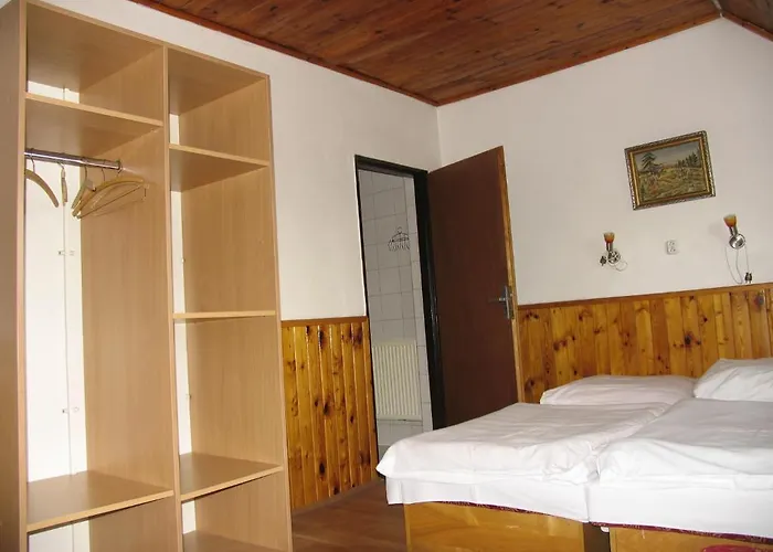 184, Bed And Braekfast 184 3* Стара-Лесна